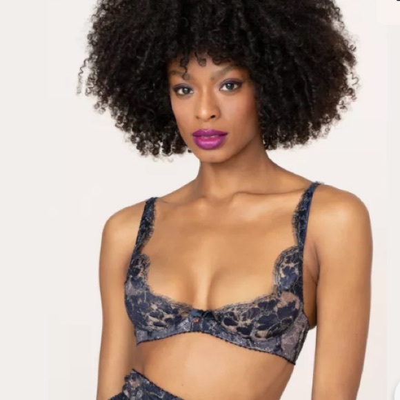 AP Mimosa Peach and Navy bra and brief 34D and AP2 - Picture 2 of 9